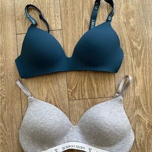 Victoria's Secret Blue and Gray Bra Set